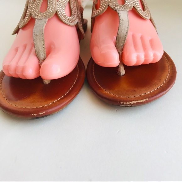 Jessica Simpson Thong Flat Sandals with crystals - Picture 3 of 8